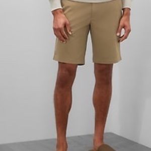 Banana Republic 10" Aiden Slim-Fit Stretch Shorts